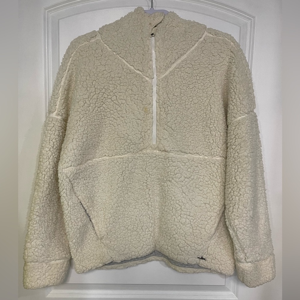 prAna women’s Permafrost Half Zip, Relaxed fit, Size LG, 100% Recycled Polyester